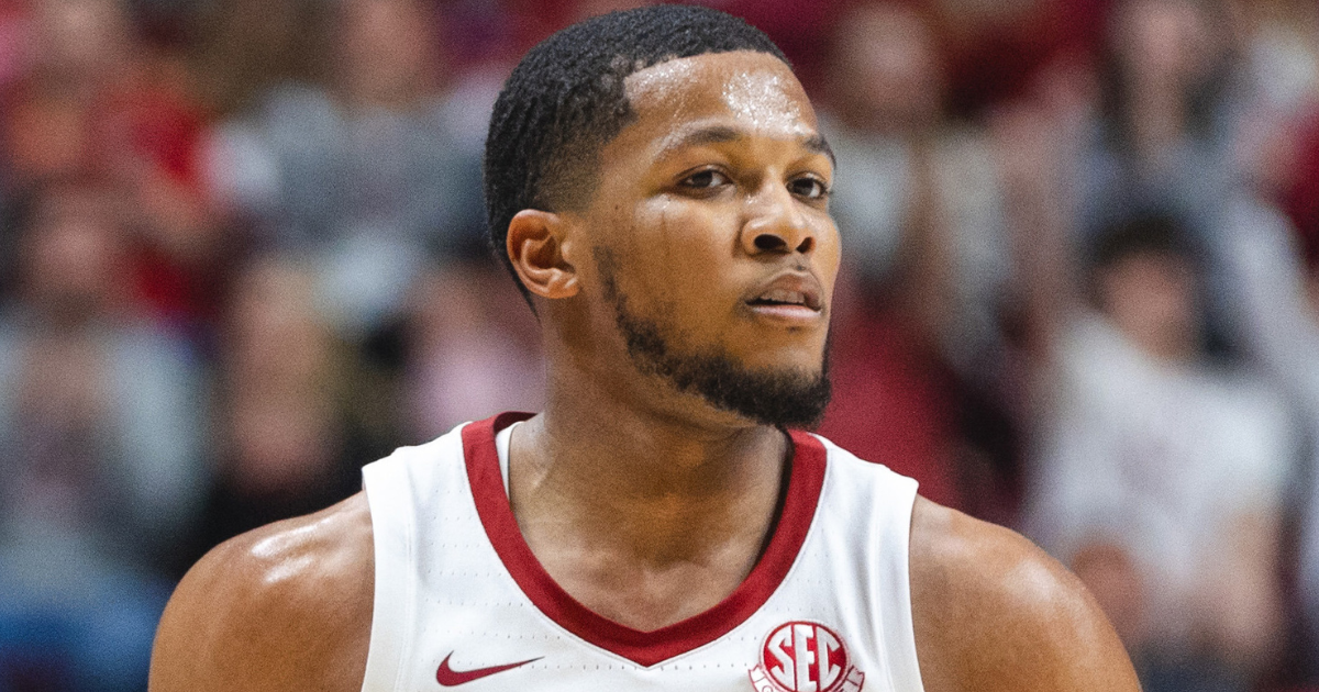 Alabama's Chris Youngblood signs deal after 2025 NBA Draft
