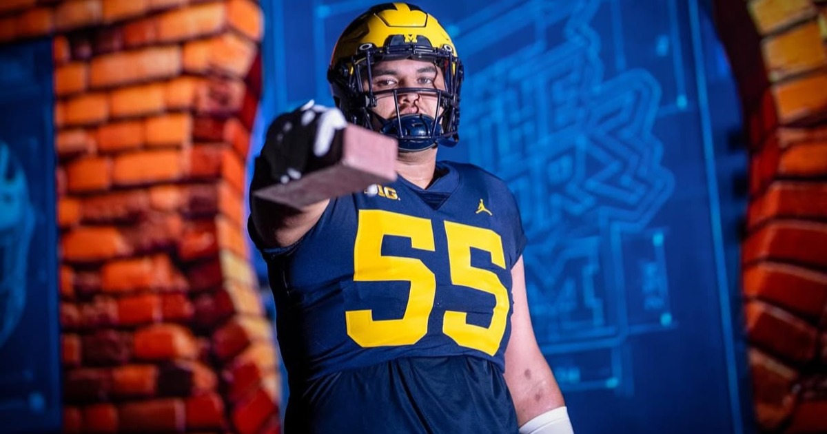Michigan Football Recruiting: 2026 OL Malakai Lee commits