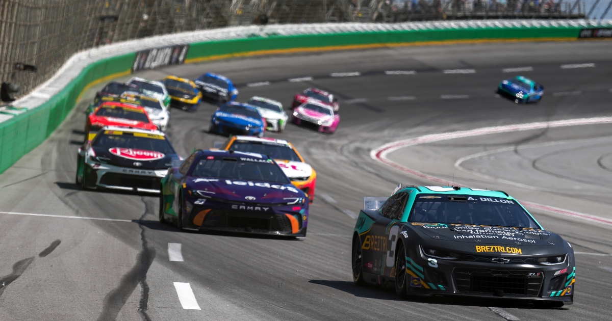 Dale Earnhardt Jr., TJ Majors debate making Atlanta NASCAR regular season finale
