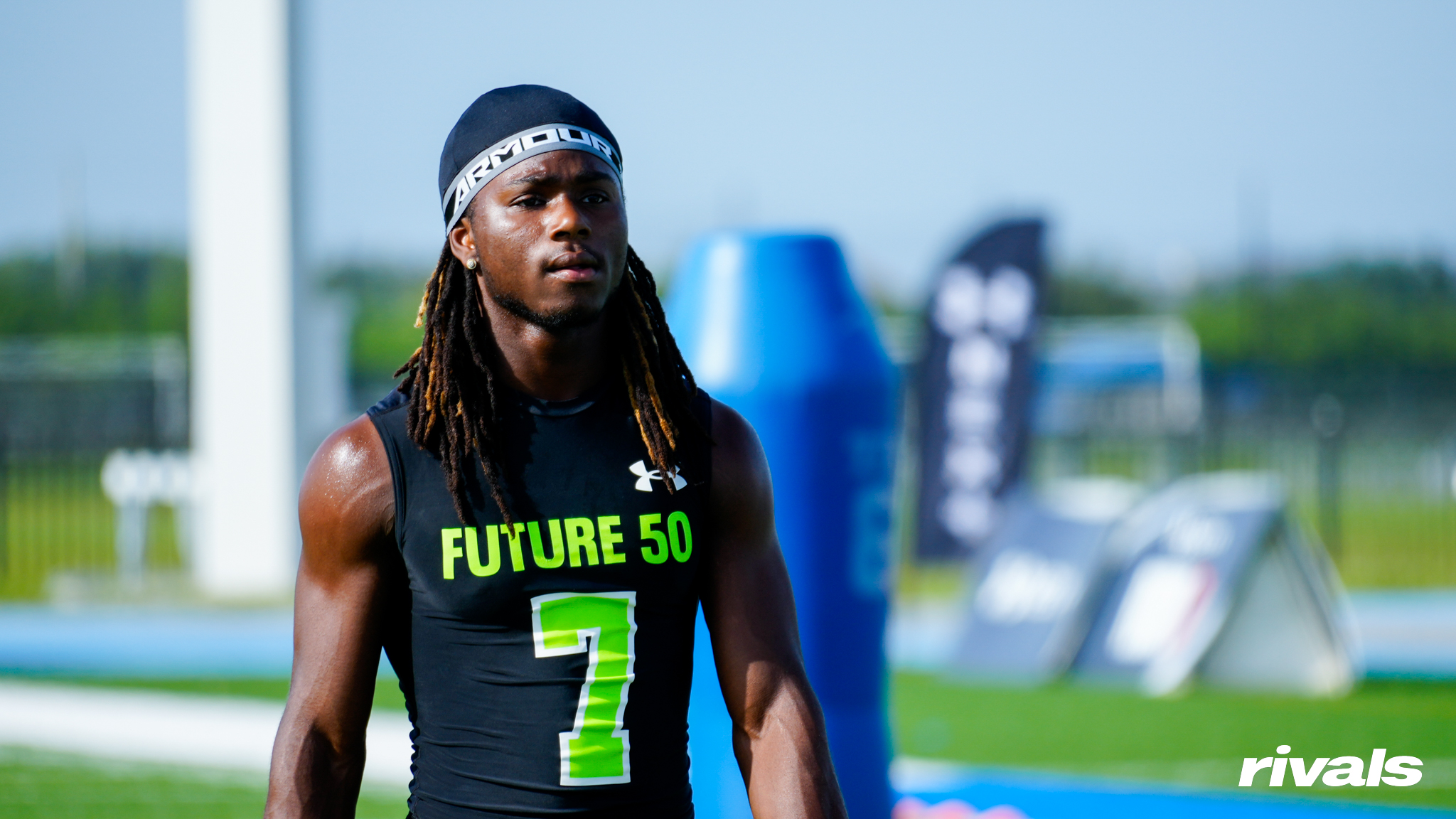 'Come be a Dog': Georgia commit Zech Fort recruiting elite IMG teammate Larry Moon
