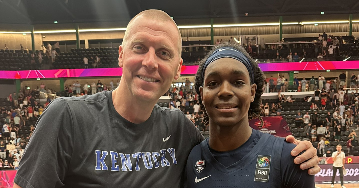 Jasper Johnson, Team USA cruise past France in group stage game (with Mark Pope in attendance)