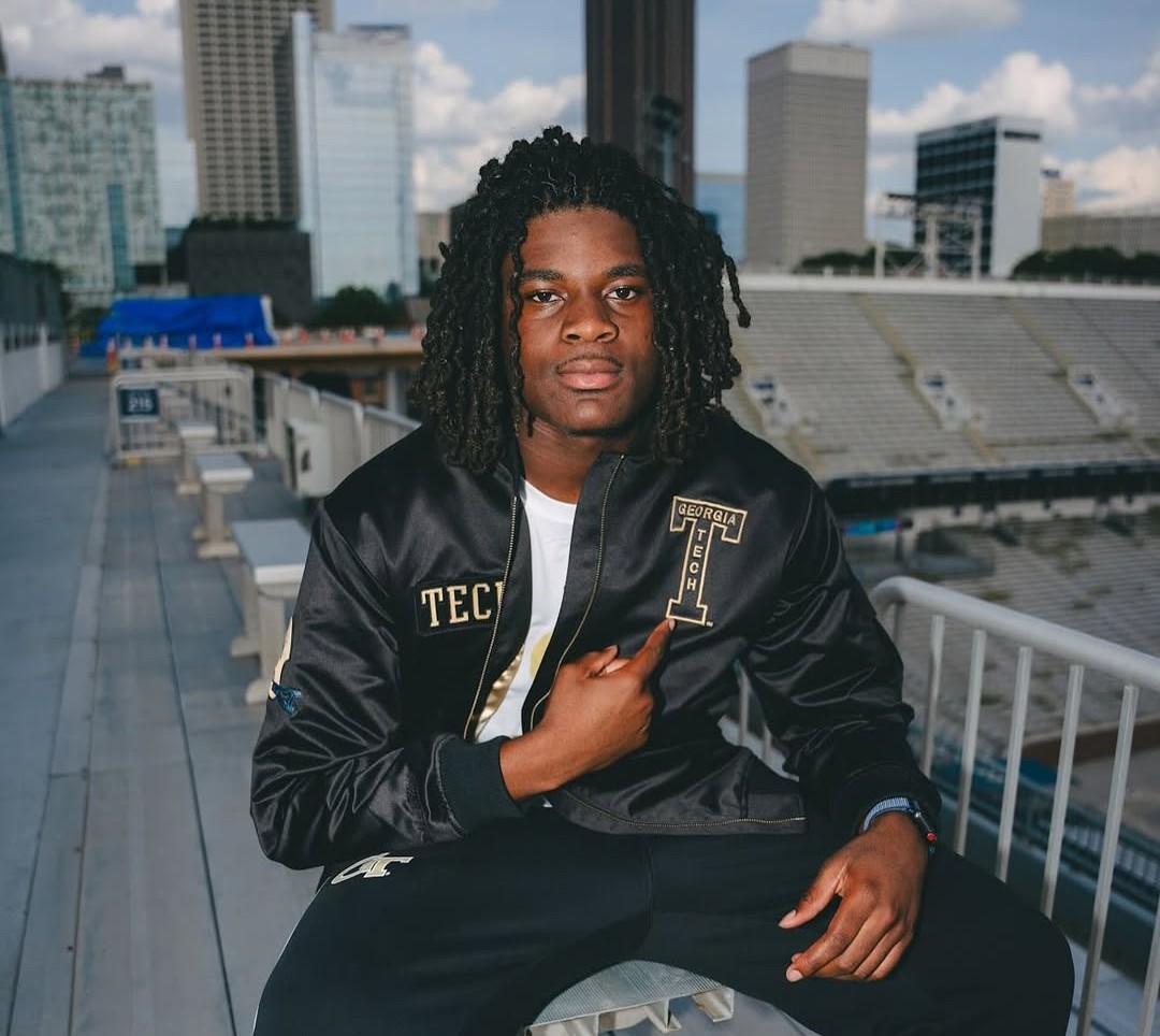 Jackets add another piece to 2026 class with commitment of versatile TE Agyemang