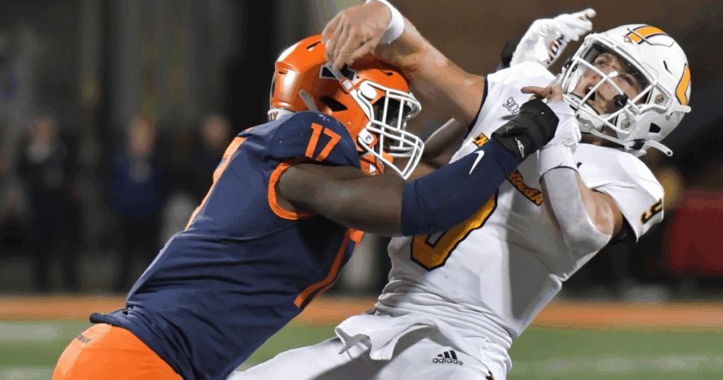Bret Bielema believes Illinois linebacker Gabe Jacas has a little bit of JJ Watt in him.