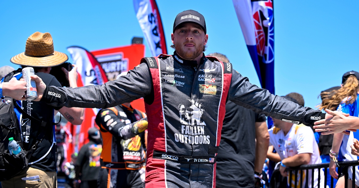 Ty Dillon, Alex Bowman have words on pit road after last-lap pass wins NASCAR bracket matchup