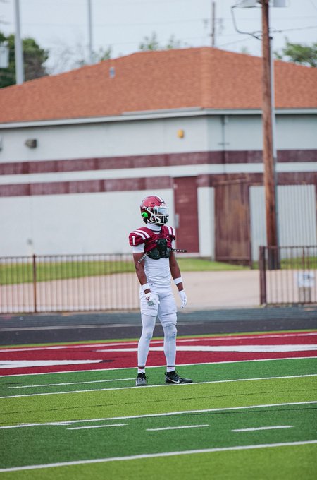 Q&A with Red Oak athlete Dhillon McGee