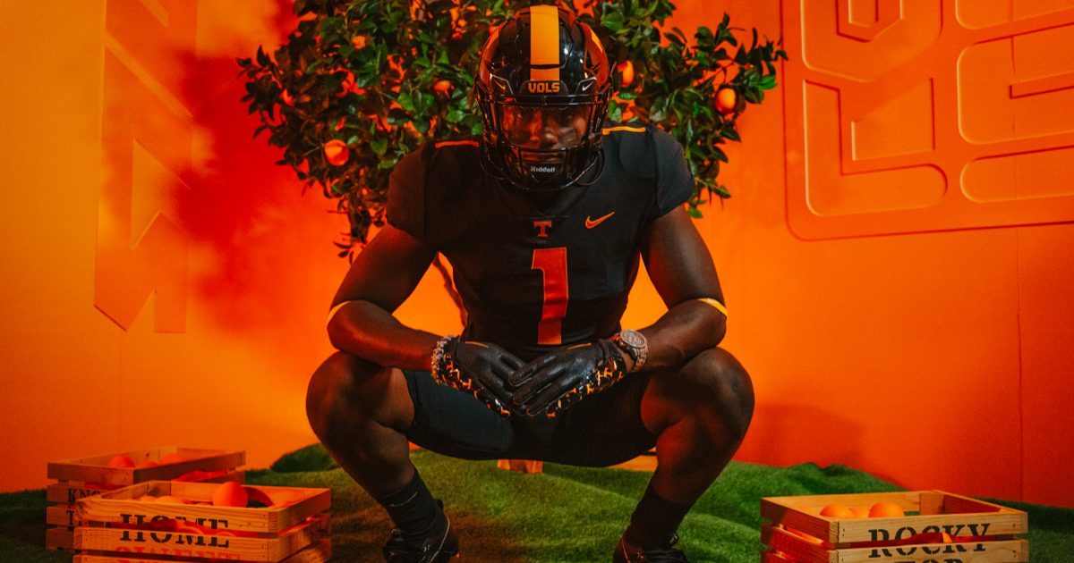DL Darryl Rivers finds 'dream school' with Tennessee commitment
