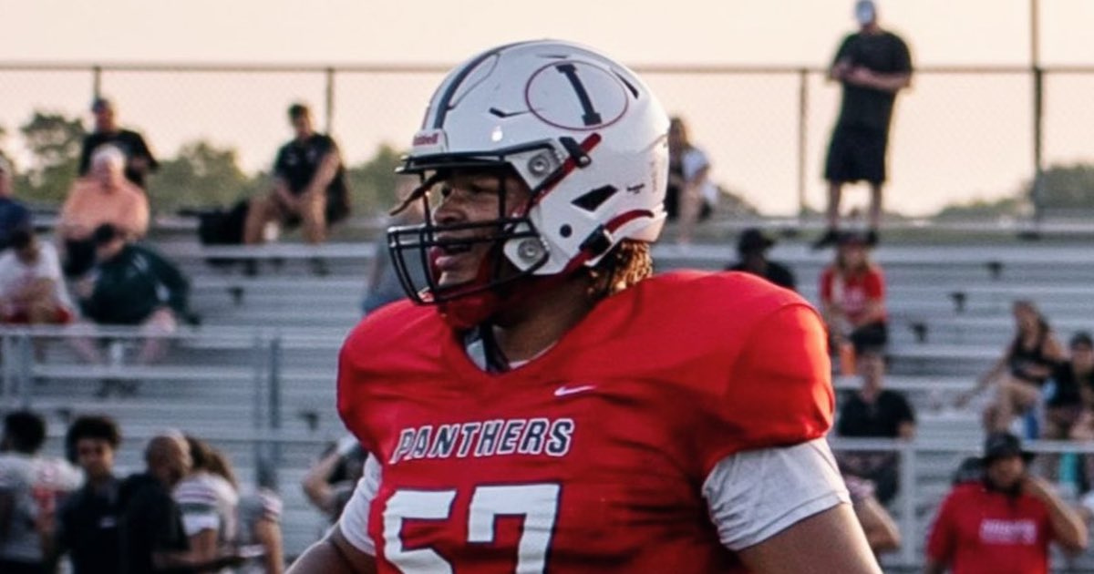 Maryland lands commitment from Philly three-star OL