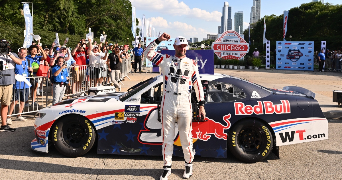 Shane van Gisbergen praises 'great young driver' Connor Zilisch