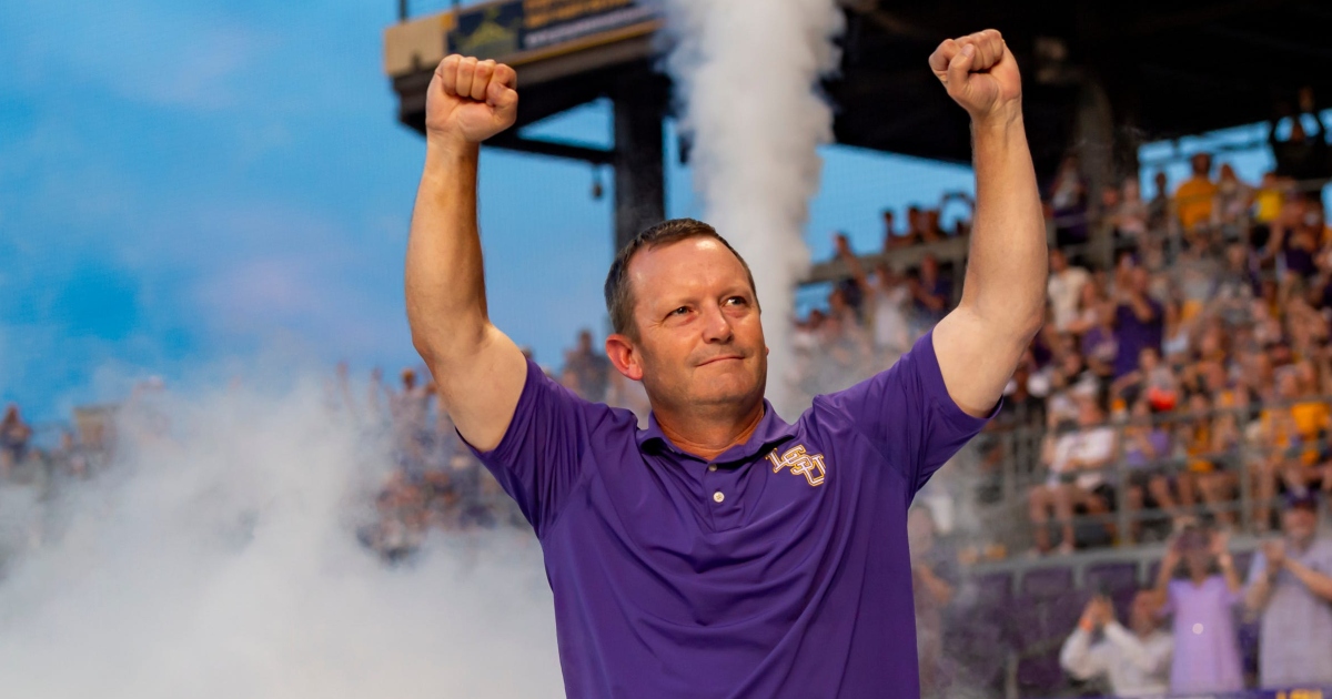 Jay Johnson sets expectations for LSU in 2025 MLB Draft