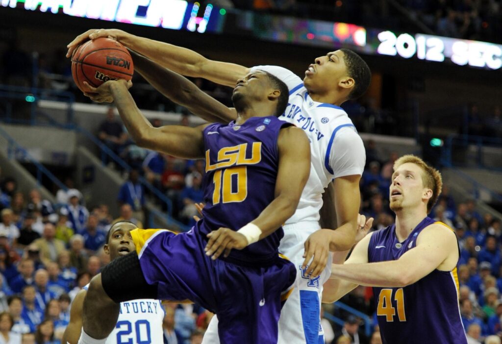 Karl-Anthony Towns Walter's Wildcat World