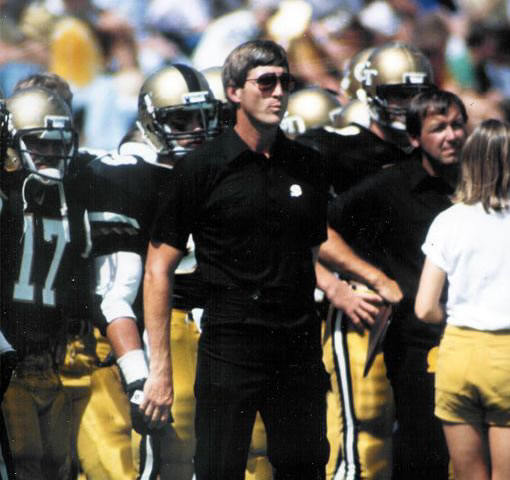 Bill Curry as Tech coach for Countdown