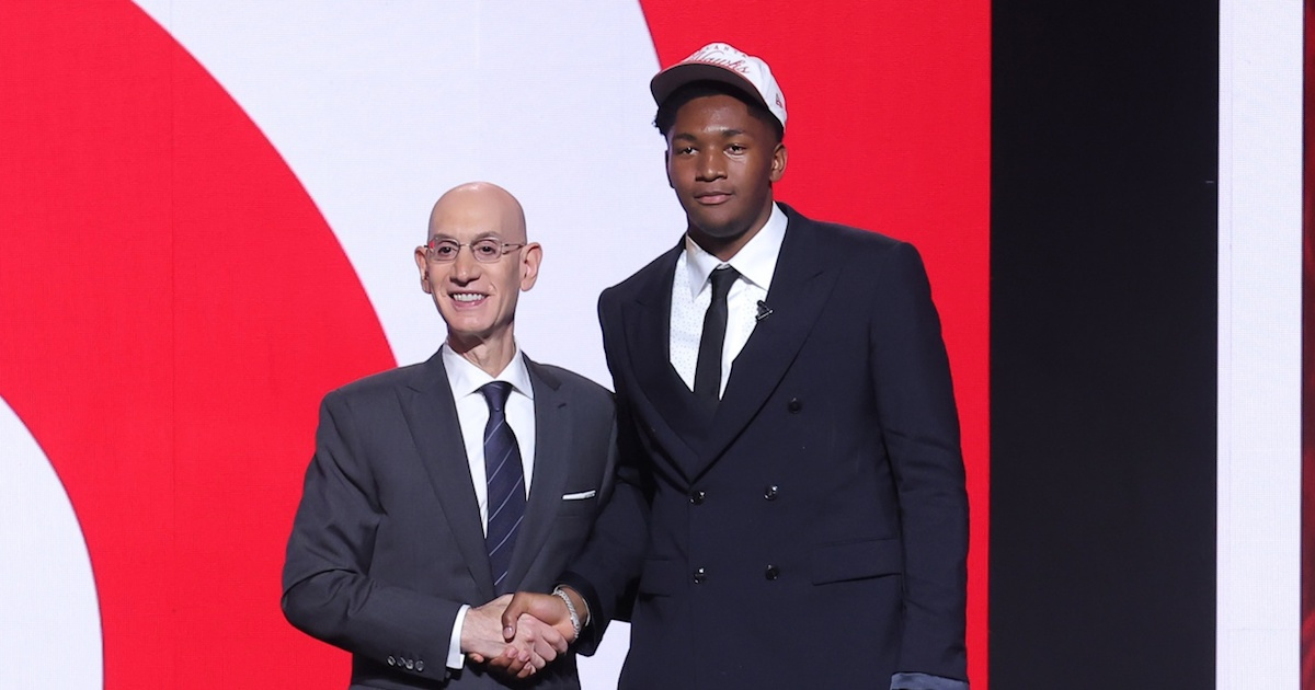 Queen goes for double-double in NBA Summer League debut