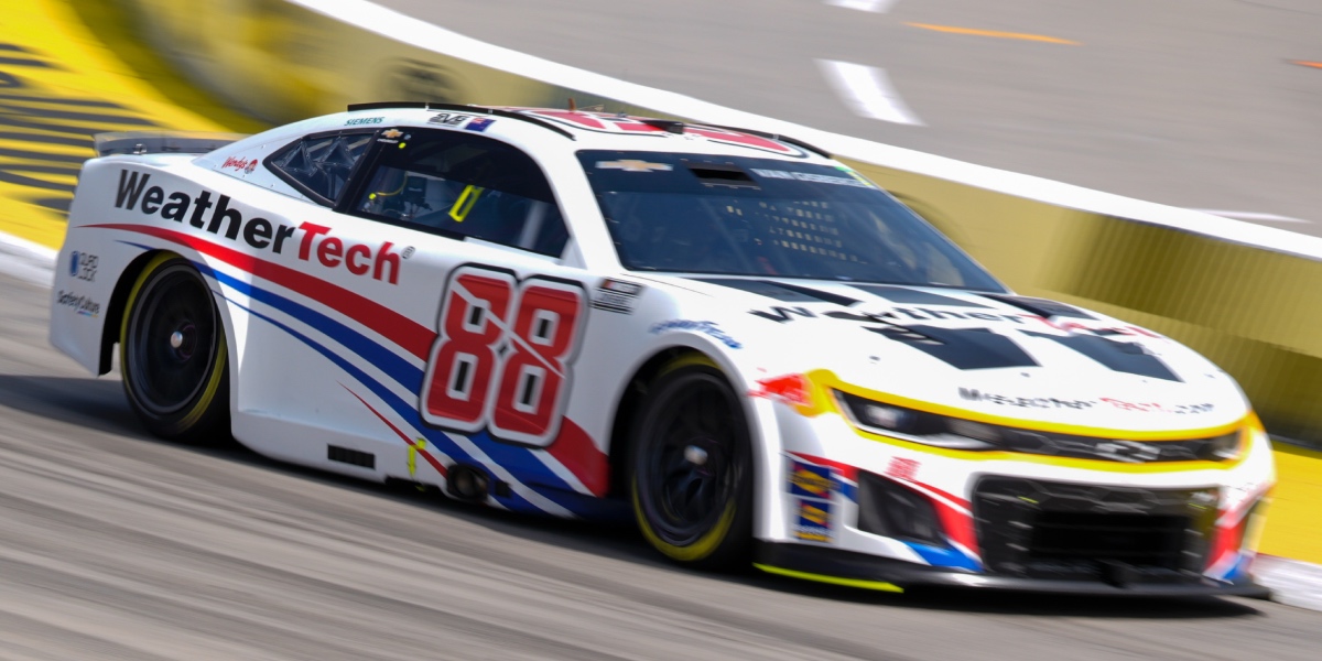 Shane van Gisbergen evaluates progress on NASCAR ovals, trying to keep up with Ross Chastain