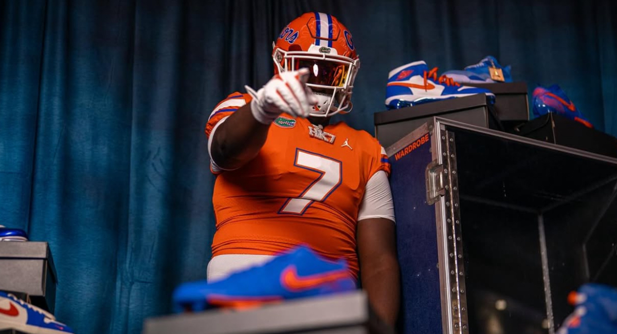 BREAKING: Massive frame TE commits to the Florida Gators