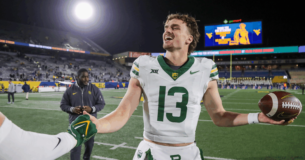 Baylor QB Sawyer Robertson White Out game