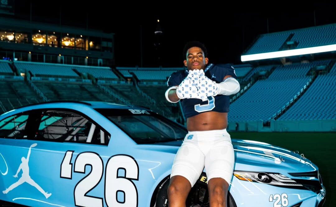 4-star LB Calvin Thomas commits to North Carolina