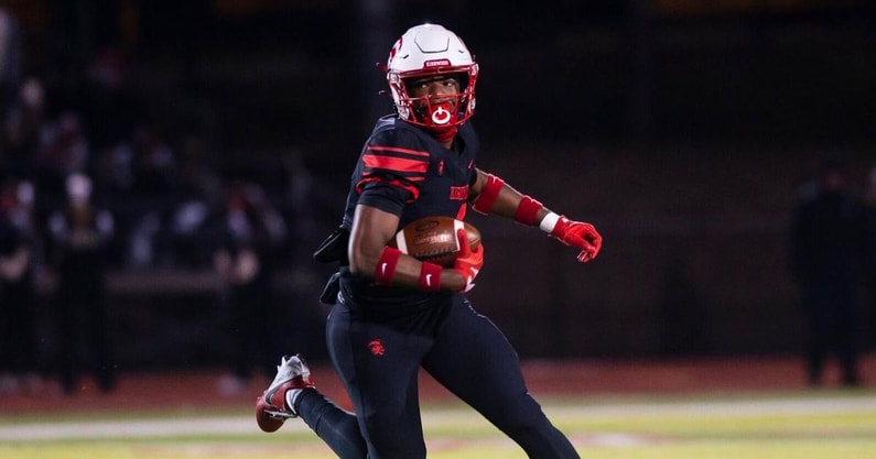 Film Room: Illini commit Jacob Eberhart, four-star athlete
