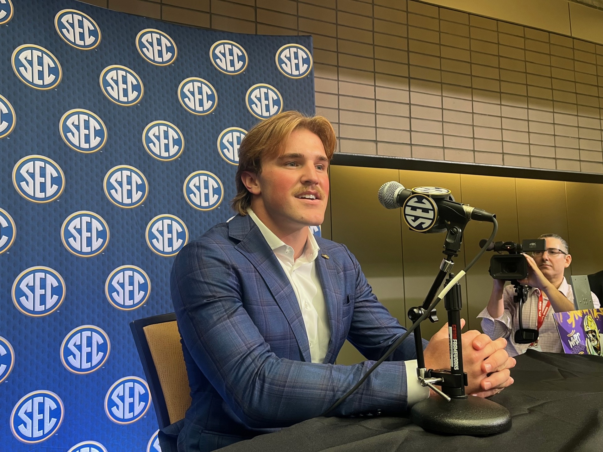 Watkinsville's Whit Weeks keeps family close while at LSU