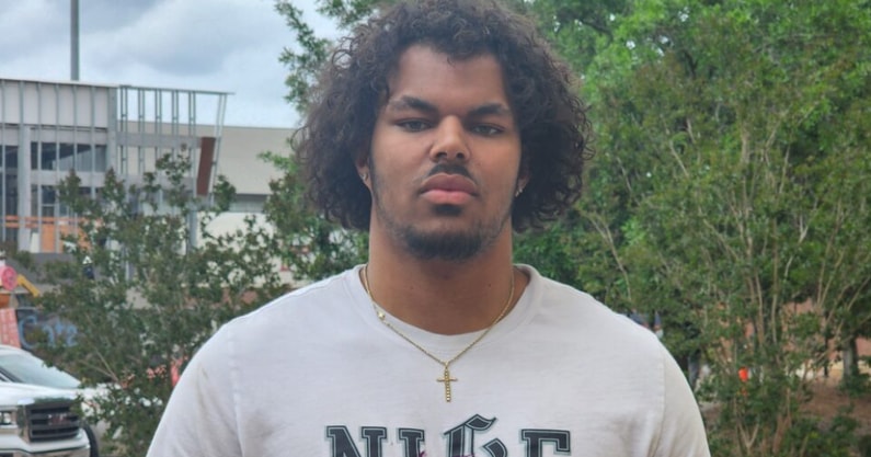 It's decision day for South Carolina OL target Kamari Blair
