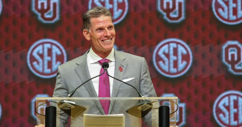 OU head coach Brent Venables.