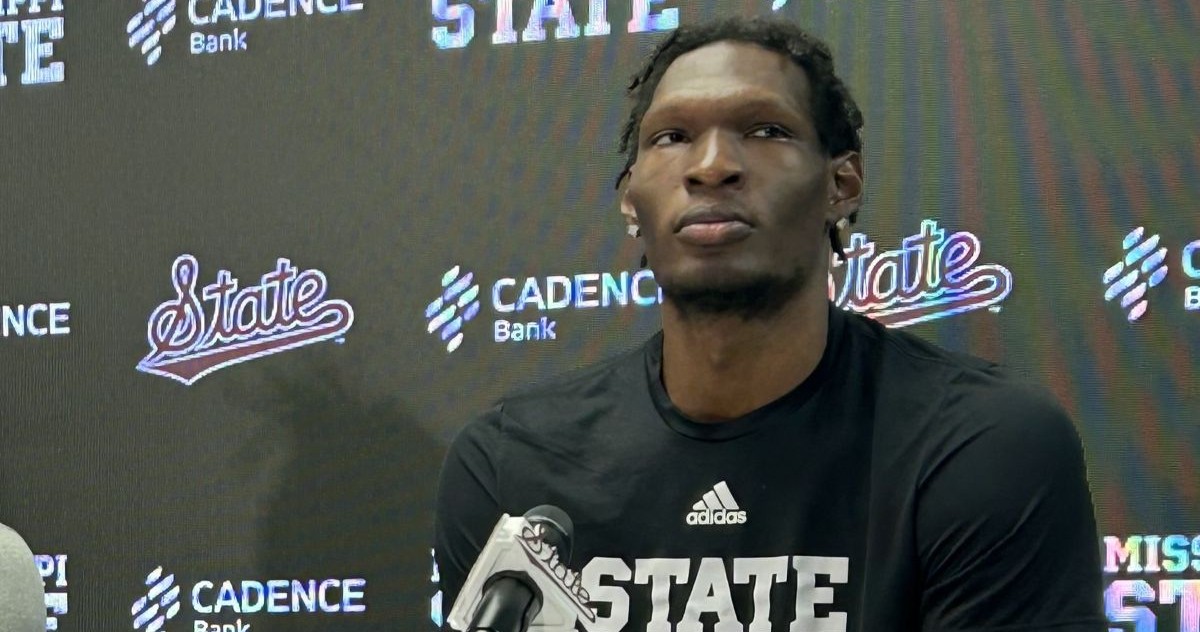 Bulldog basketball exhibiting different style in the post with Quincy Ballard