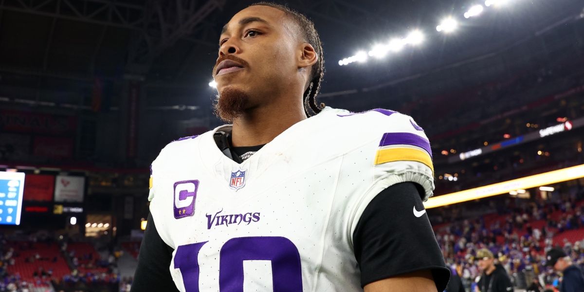 Kevin O'Connell announces Justin Jefferson missed practice with hamstring injury on Friday