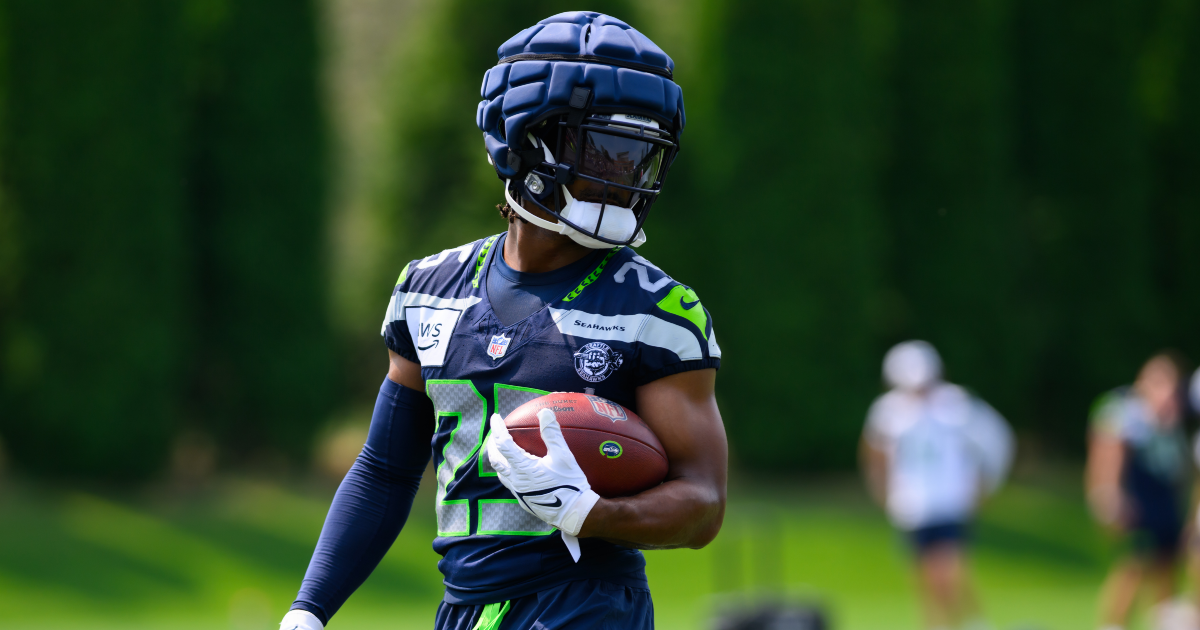 Report: Devastating news emerges on Kenny McIntosh