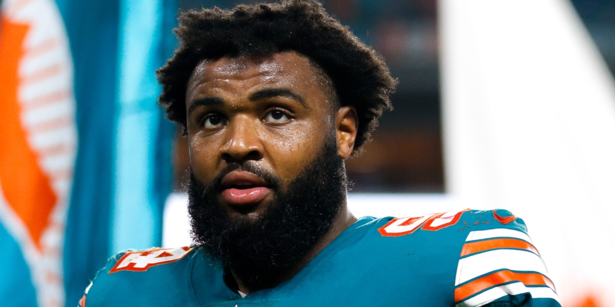 Adam Schefter reveals alleged 'weird' incident between Christian Wilkins, Raiders teammate