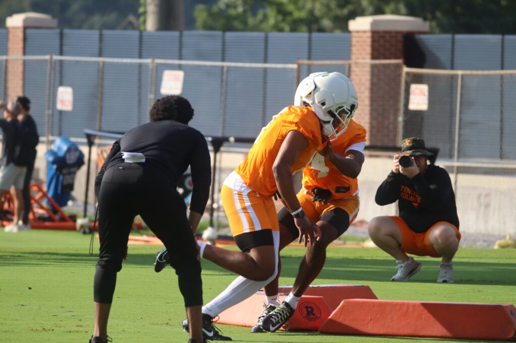 DBs get work in group setting