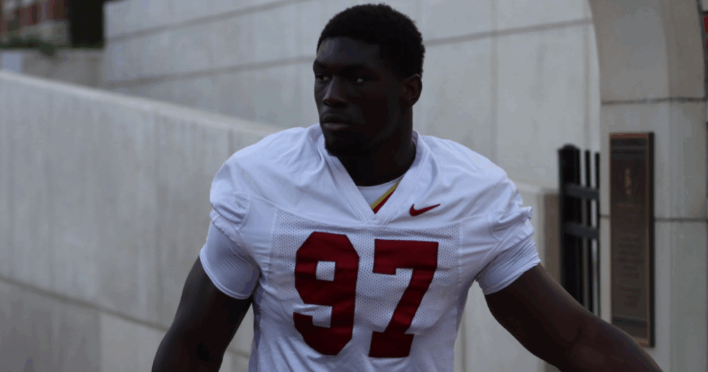 USC defensive lineman Jide Abasiri