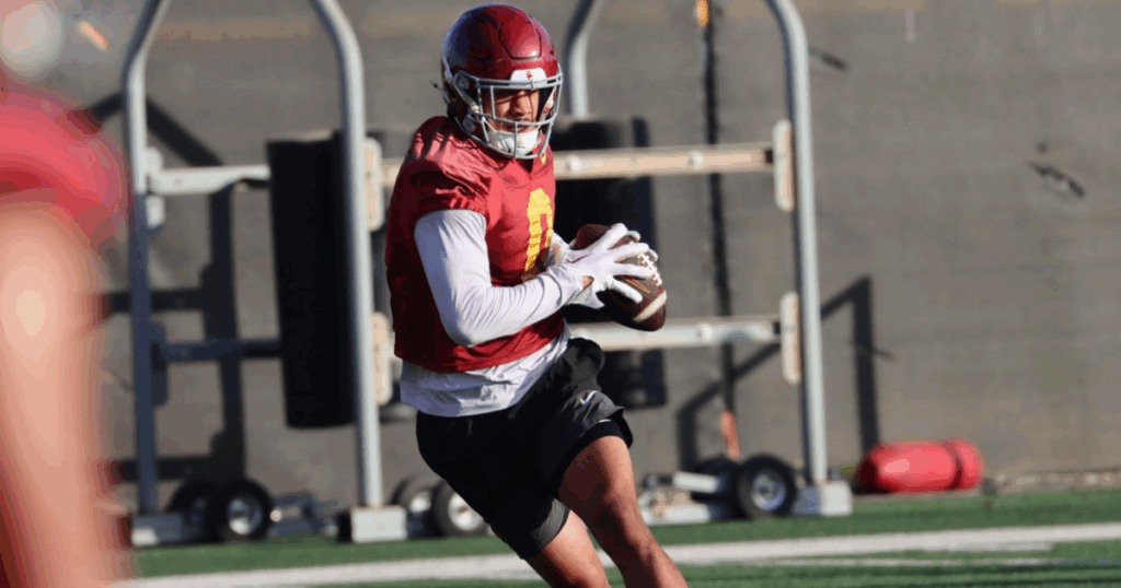 USC wide receiver Zacharyus Williams