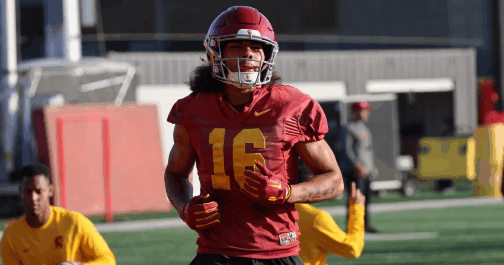 USC wide receiver Tanook Hines