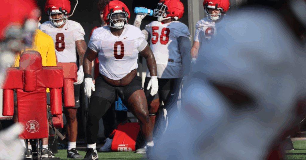 USC defensive lineman Jamaal Jarrett