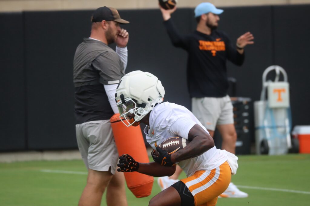 WR Travis Smith