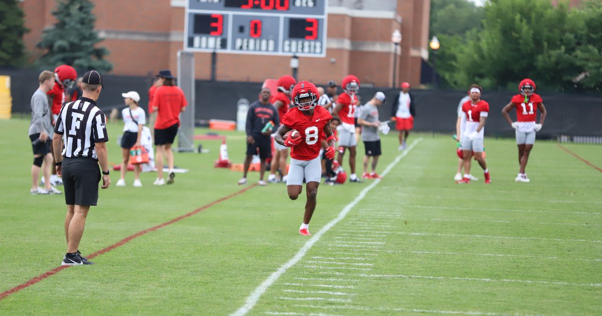 Ohio State wide receiver De'zie Jones sheds black stripe