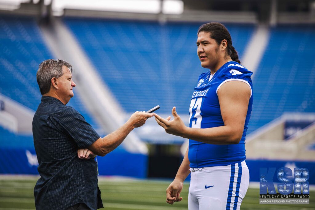 Kentucky offensive lineman Shiyazh Pete - Aaron Perkins, Kentucky Sports Radio