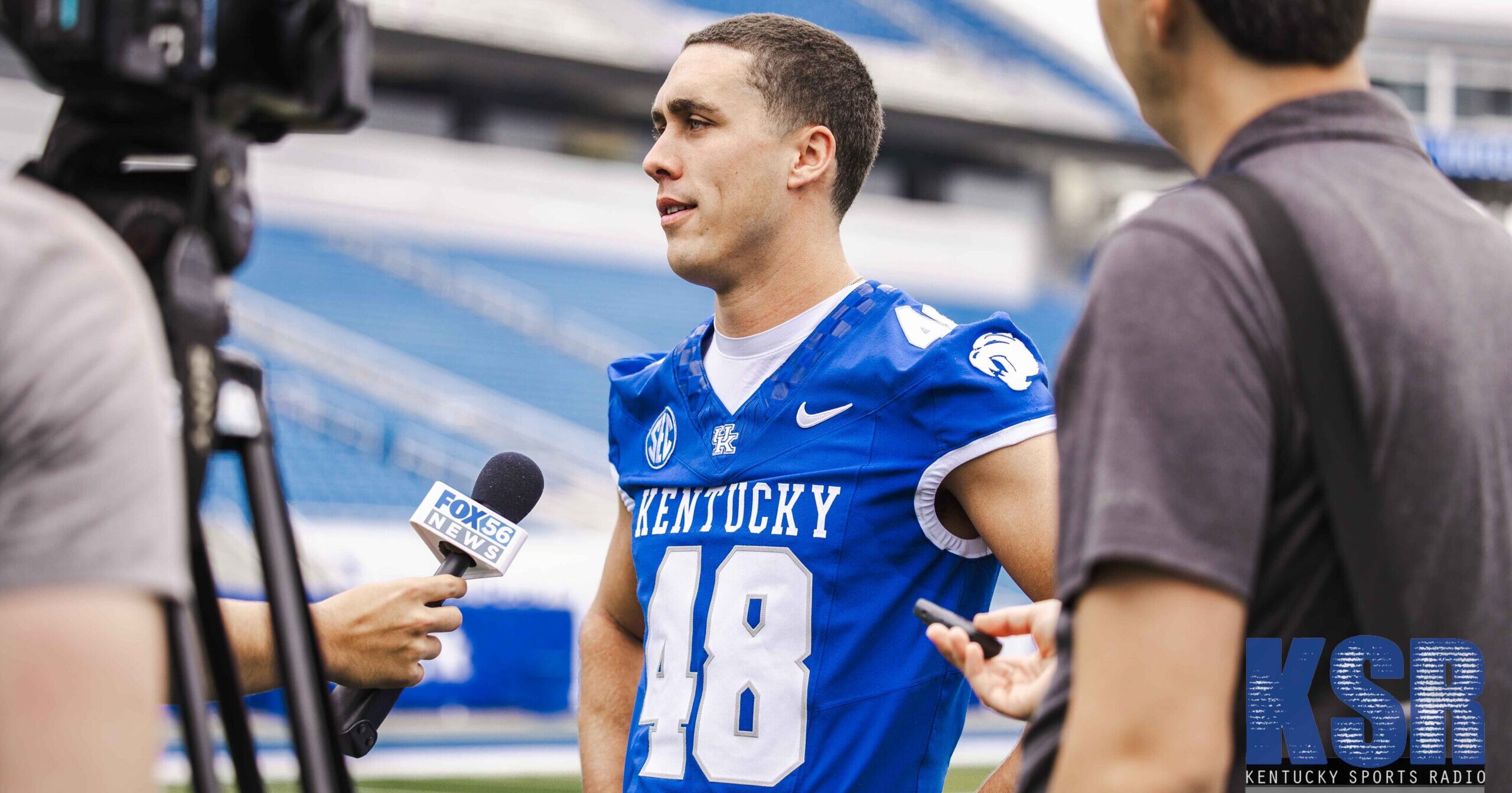 Punter U is back for Kentucky with Aidan Laros -- while 'bringing (Jacob Kauwe) along' at kicker