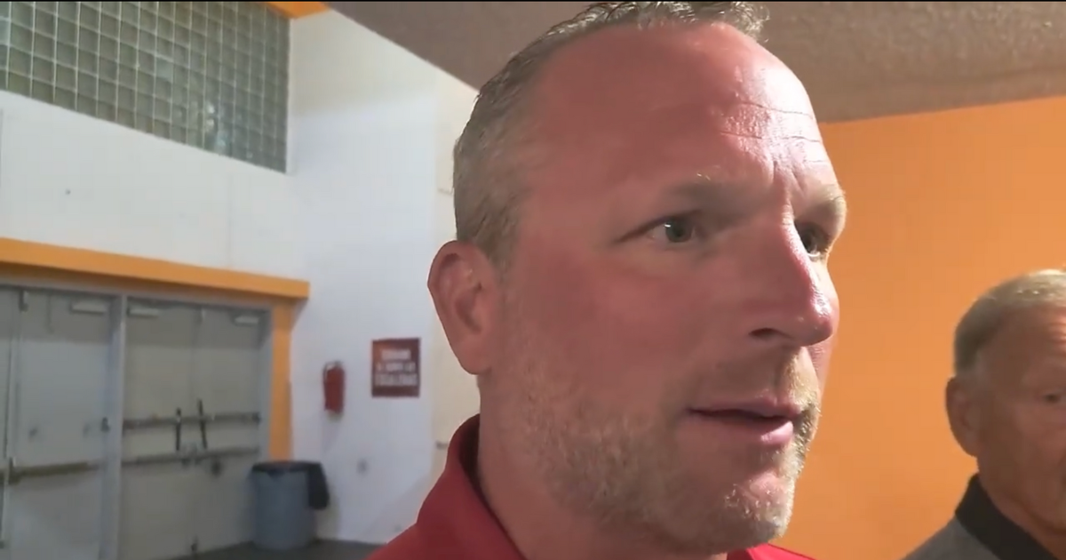 Coach Q&A: Darian DeVries Reviews Indiana’s 98-47 Victory in Puerto Rico
