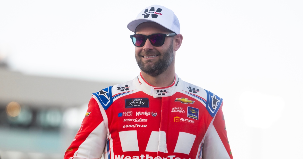 Shane van Gisbergen dominates at Watkins Glen, sets NASCAR Cup Series rookie record for most wins in single season