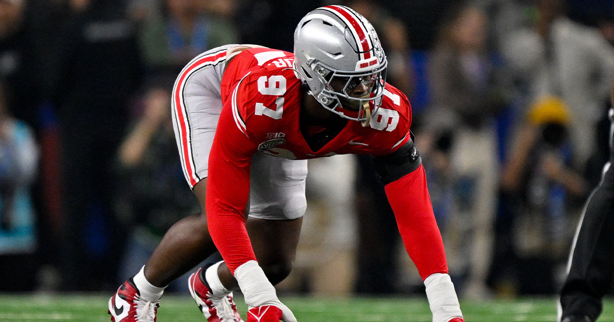 Kenyatta Jackson injury update: Ohio State EDGE leaves game vs. Texas, heads to tent