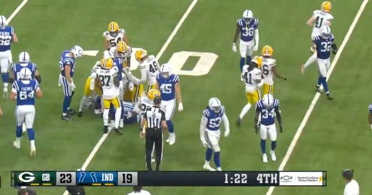 Indianapolis Colts announcer unintentionally refers to Jason Bean with racial slur