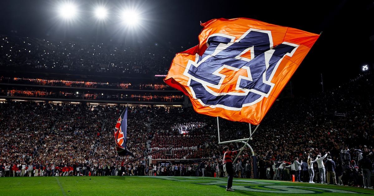 Tim Tebow claims Georgia game is 'do or die' for Auburn