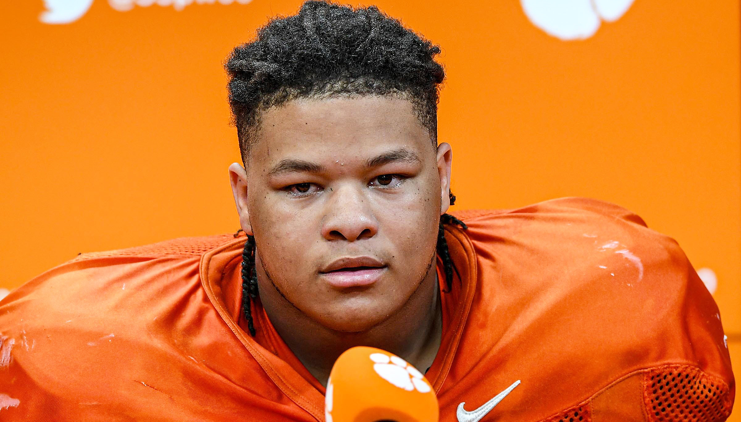 Mira: entrevistas del participante de fútbol del miércoles de Clemson – Klubnik, Woods, Woodaz