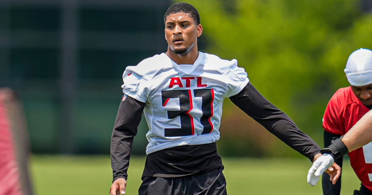 Newsstand: Former Notre Dame safety Xavier Watts earns starting gig with Atlana Falcons