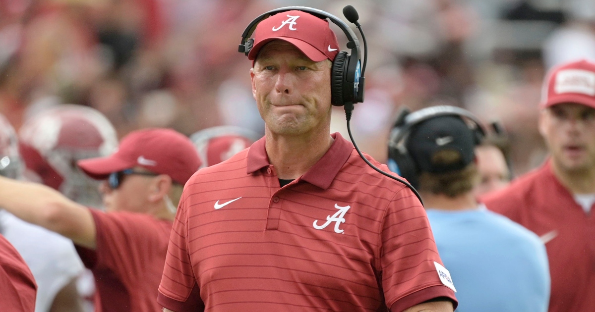 Kalen DeBoer aborda la lucha de Alabama para frenar las carreras de QB