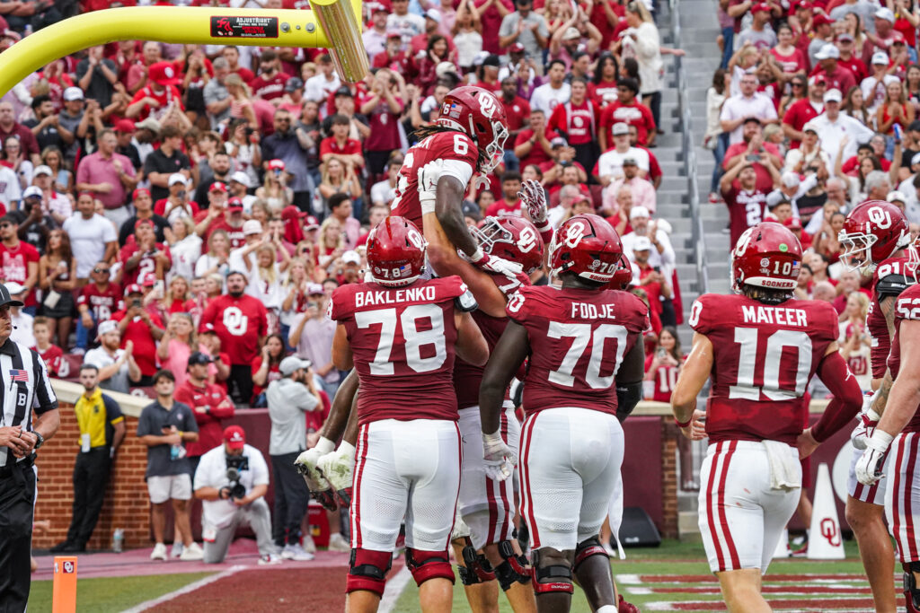 Snap counts, performance grades in OU's win over Illinois State