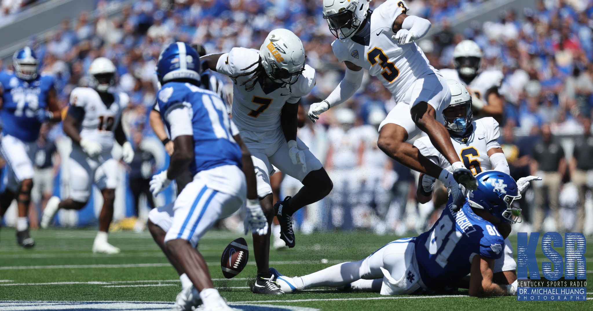 Tight ends are ‘big-time threats’ for Kentucky — when they’re taking care of the football