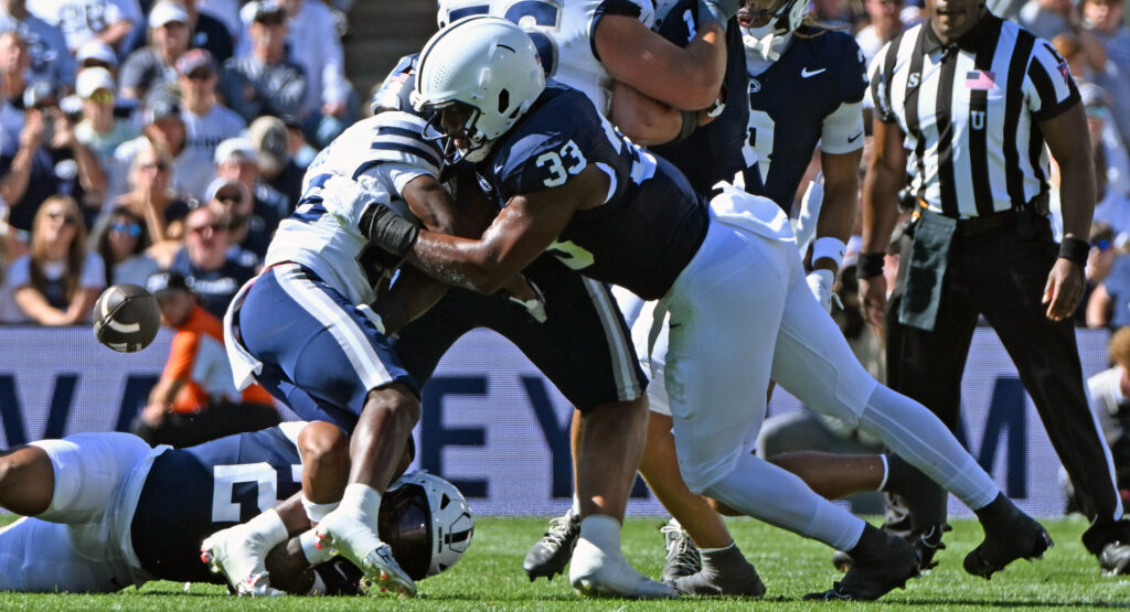 Defensive end Dani Dennis-Sutton
