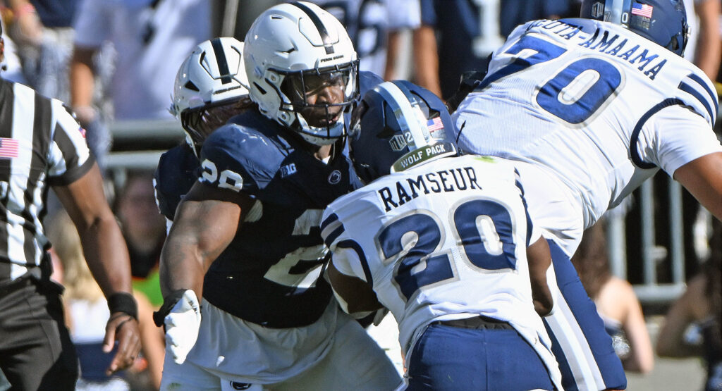 Defensive tackle Zane Durant