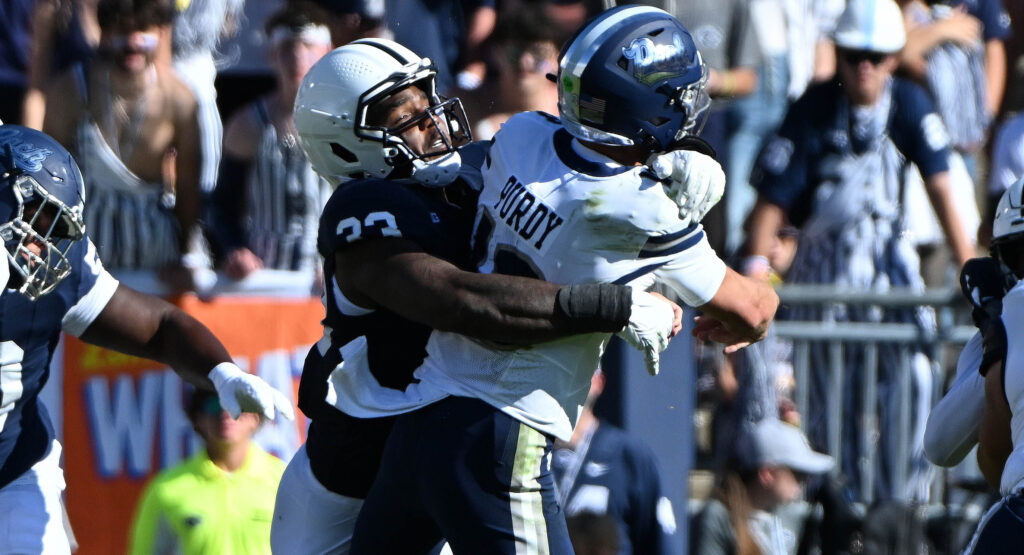 Defensive end Dani Dennis-Sutton